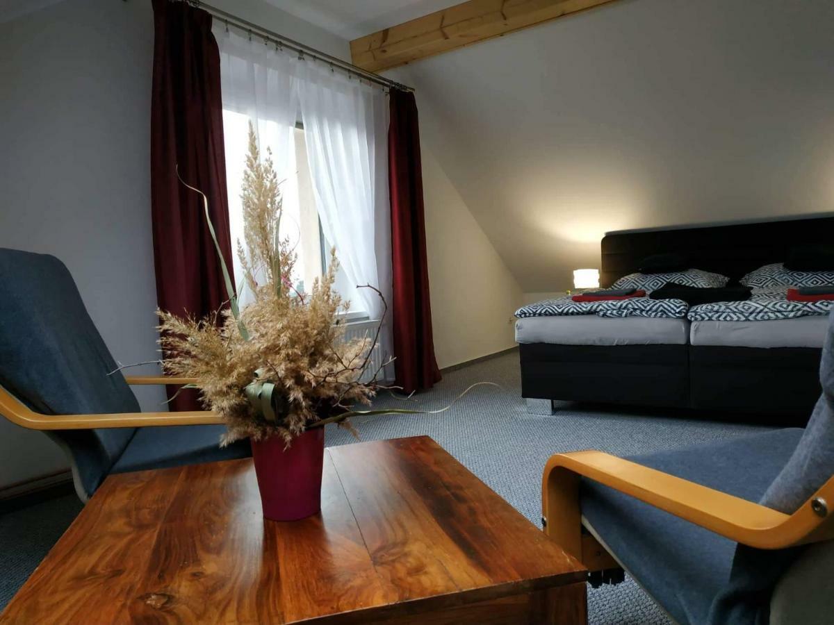 Bila Hora Stramberk Apartment Ngoại thất bức ảnh