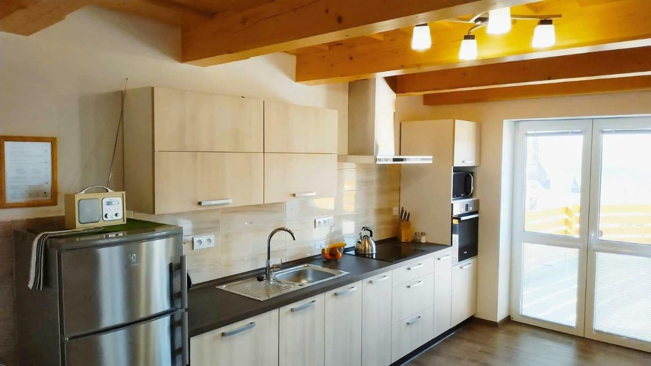 Bila Hora Stramberk Apartment Ngoại thất bức ảnh