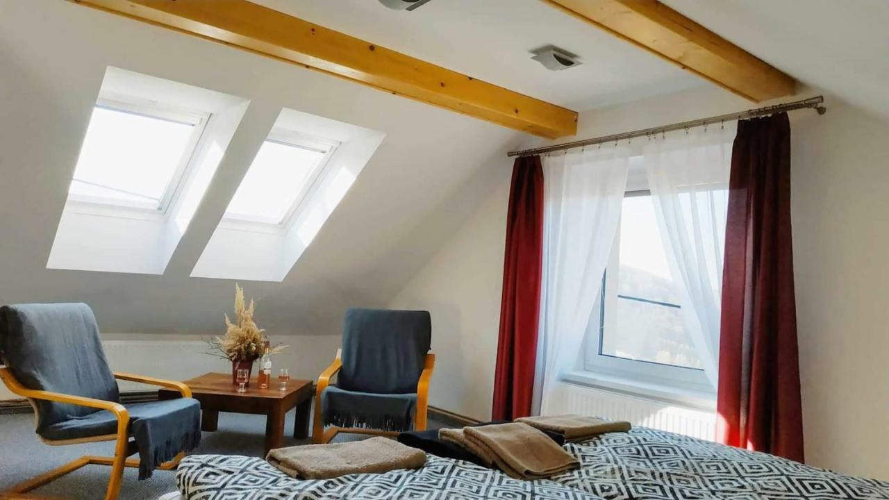 Bila Hora Stramberk Apartment Ngoại thất bức ảnh